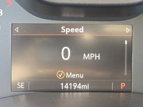 Used 2022 GMC Canyon Elevation w/ Elevation Premium Package image 27