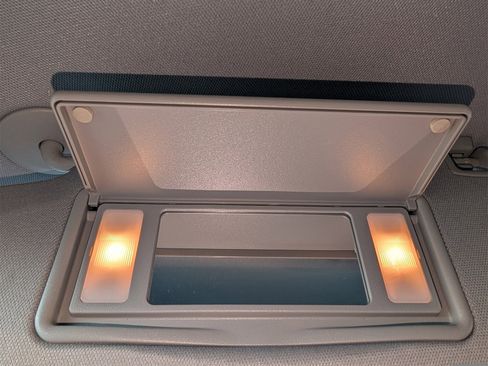 Used 2023 Chevrolet Malibu LT image 33