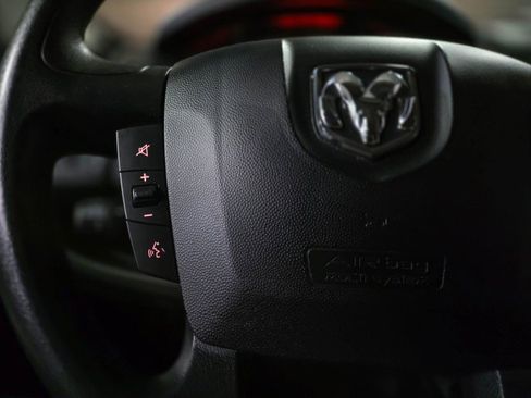 Used 2019 RAM ProMaster 3500 w/ Premium Appearance Group image 18