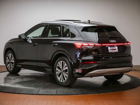 Certified 2023 Audi Q4 e-tron Premium Plus w/ Premium Plus RWD image 2