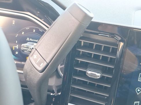 New 2026 Chevrolet Silverado 1500 LT image 18