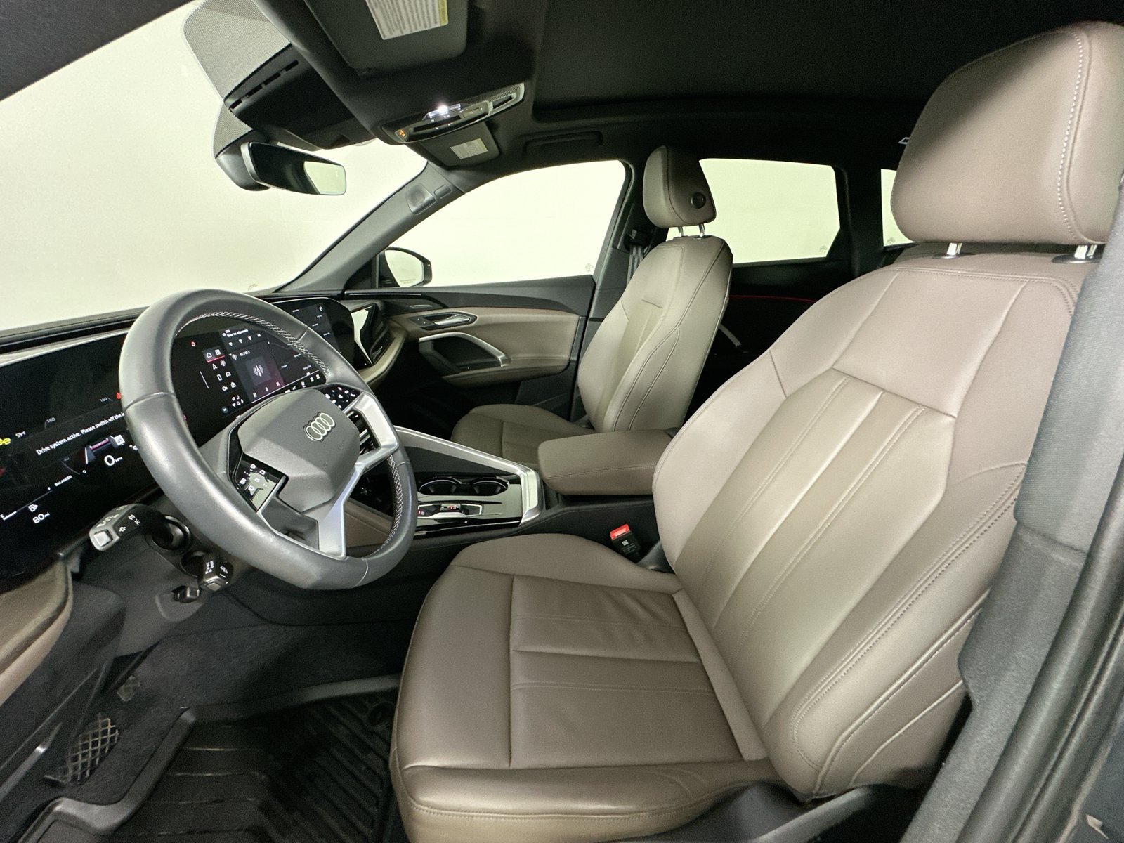 Certified 2025 Audi Q5 Premium Plus w/ Premium Plus AWD/4WD image 31