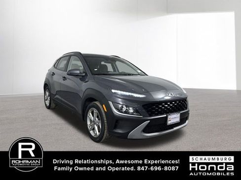 Used 2023 Hyundai Kona SEL image 3