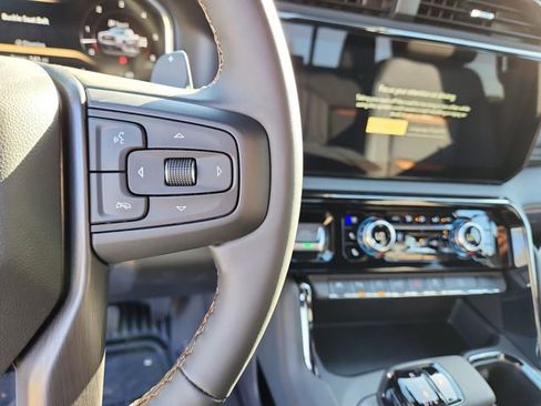 New 2026 GMC Sierra 1500 AT4 w/ Technology Package AWD/4WD image 23