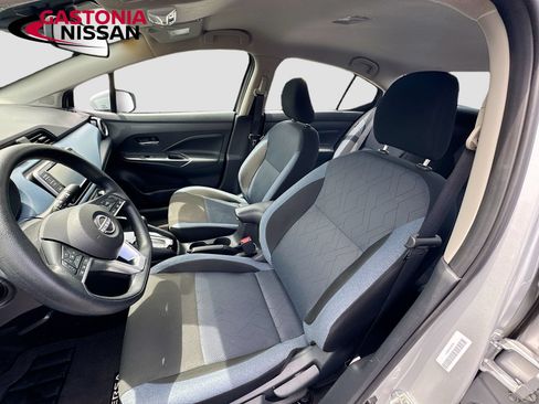Used 2025 Nissan Versa SV FWD image 26