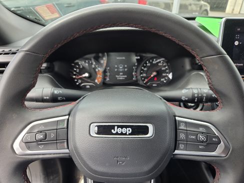 Used 2023 Jeep Compass Trailhawk image 22