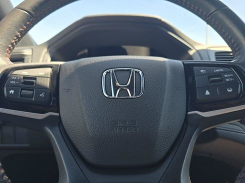 Used 2025 Honda Odyssey Sport-L image 25