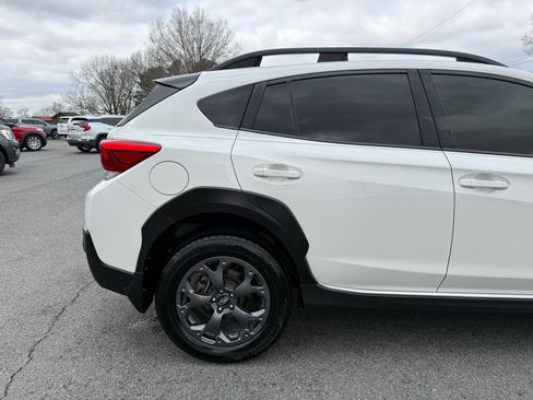 Used 2022 Subaru Crosstrek 2.5i Sport w/ Moonroof Package image 40