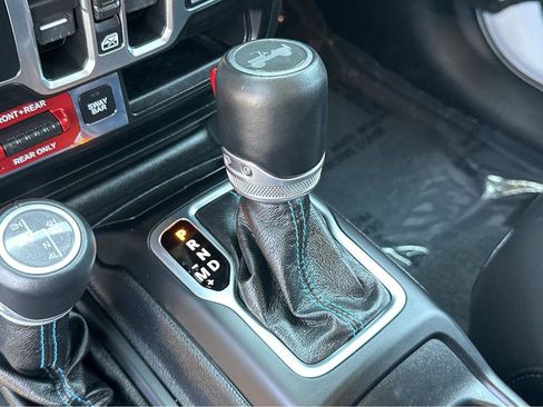 Used 2021 Jeep Wrangler Unlimited Rubicon 4xe w/ Dual Top Group image 28