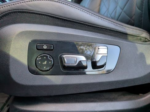 Used 2023 BMW X5 xDrive45e w/ Executive Package image 27