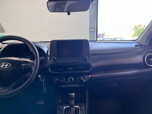 Used 2023 Hyundai Kona SE image 20