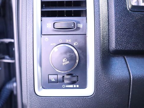 Used 2017 RAM 2500 Limited image 35