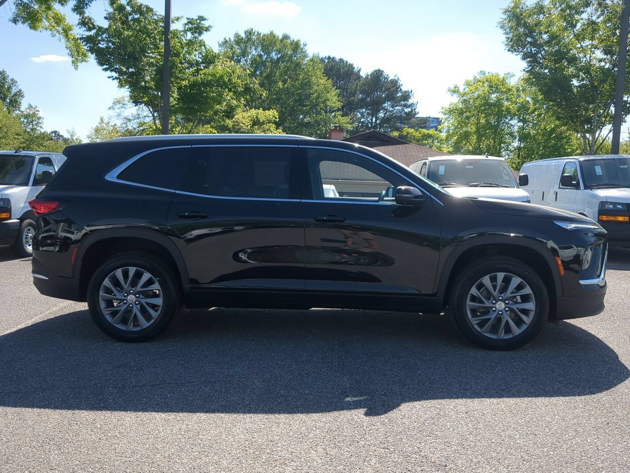Used 2026 Buick Enclave Preferred FWD image 9