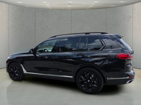 Used 2022 BMW X7 xDrive40i AWD/4WD image 8
