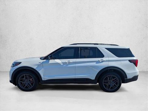 New 2026 Ford Explorer ST-Line w/ ST-Line Street Pack image 5