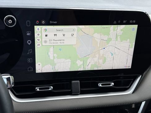Used 2025 Chevrolet Equinox LT w/ Convenience Package II FWD image 16