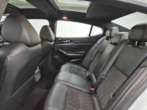 Certified 2023 Nissan Maxima SR w/ Sport Mat Group image 16