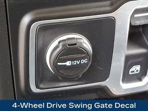 Used 2021 Jeep Wrangler Willys image 38