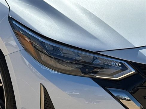 Used 2024 Nissan Sentra SR image 4