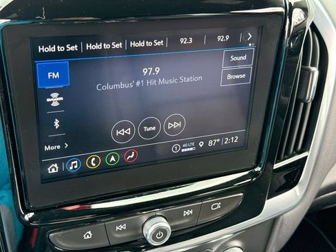 Used 2022 Chevrolet Traverse RS AWD/4WD image 16