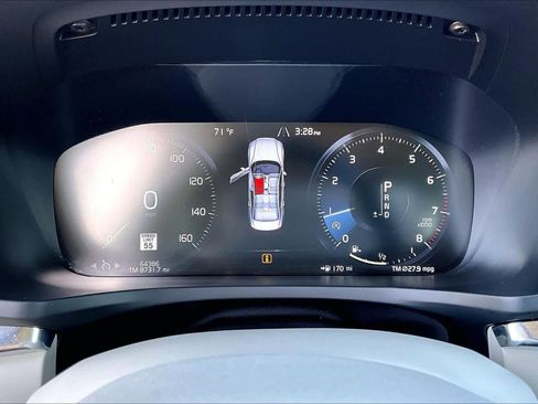 Used 2020 Volvo S60 T5 Momentum image 25