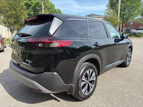 Used 2023 Nissan Rogue SV AWD/4WD image 6