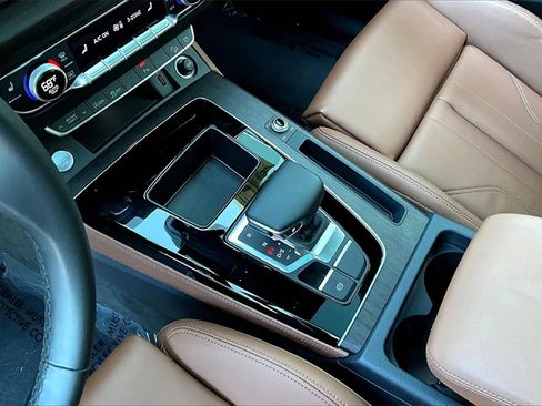 Used 2025 Audi Q5 2.0T Premium Plus image 18