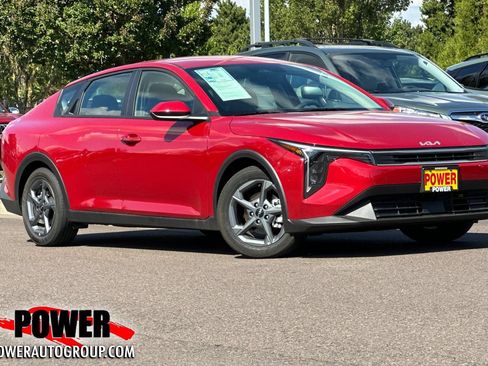 Used 2026 Kia K4 FWD image 1