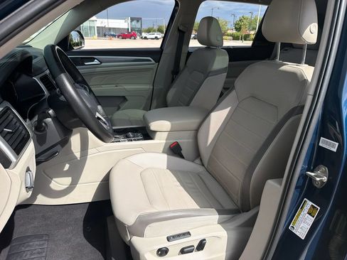 Certified 2023 Volkswagen Atlas SEL Premium AWD/4WD image 7