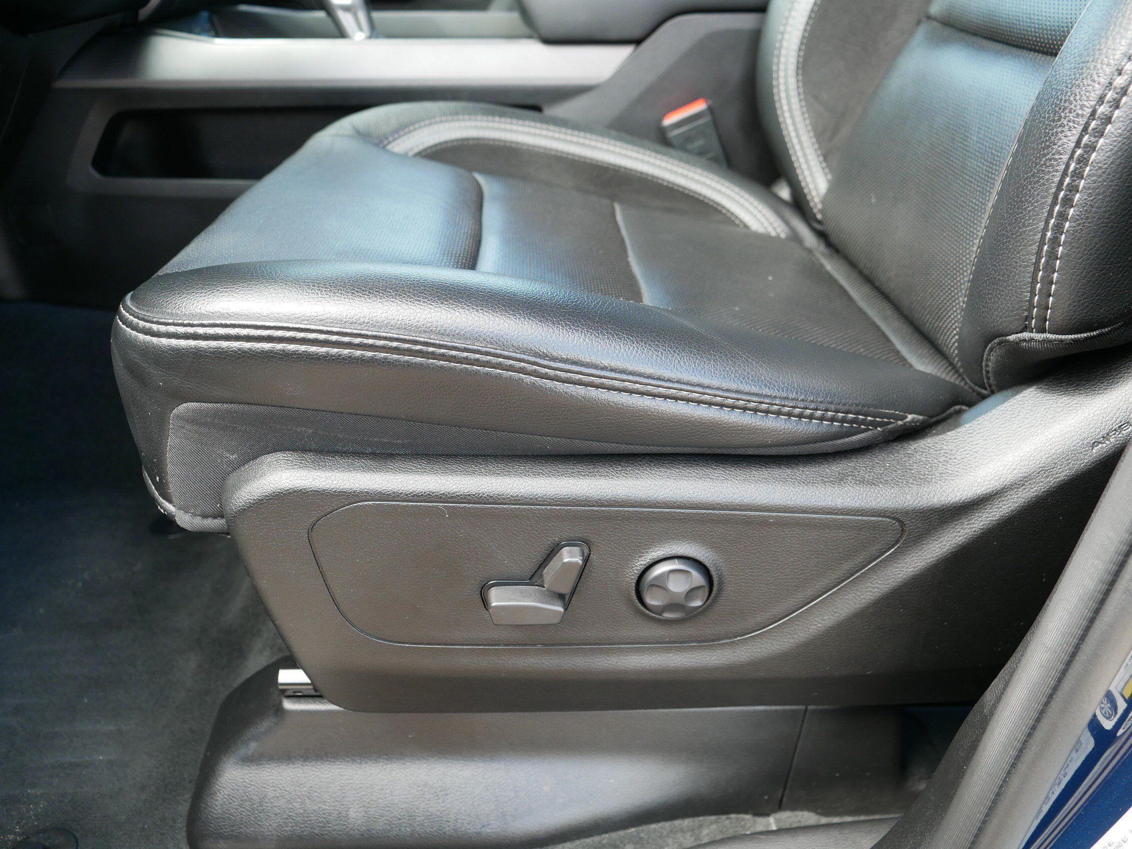 Used 2022 RAM 1500 Laramie w/ G/T Package AWD/4WD image 20