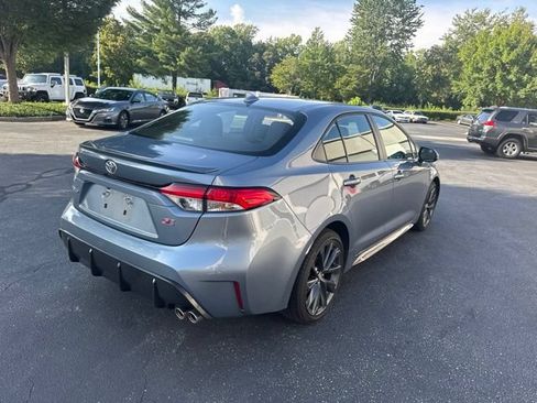 Used 2025 Toyota Corolla SE FWD image 4