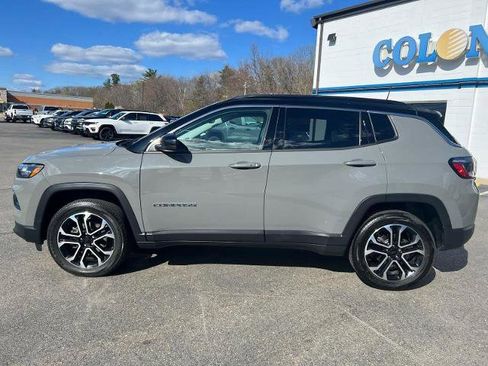Used 2022 Jeep Compass Limited w/ Sun and Sound Group AWD/4WD image 16