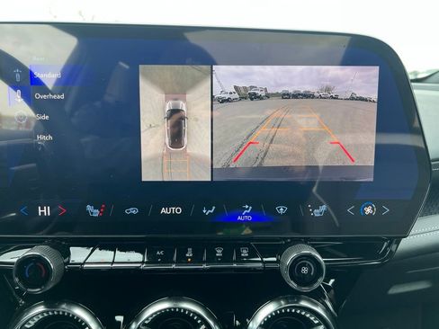 New 2025 Chevrolet Blazer EV LT AWD/4WD image 8