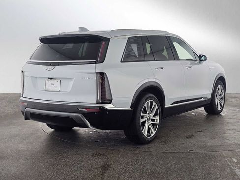 New 2026 Cadillac Vistiq Luxury AWD/4WD image 3