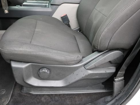 Used 2018 Ford F150 XL w/ Equipment Group 101A Mid AWD/4WD image 12