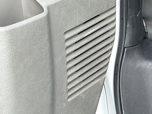 Used 2024 GMC Savana 2500 w/ Driver Convenience Package image 18