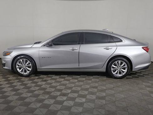 Used 2021 Chevrolet Malibu LT FWD image 14