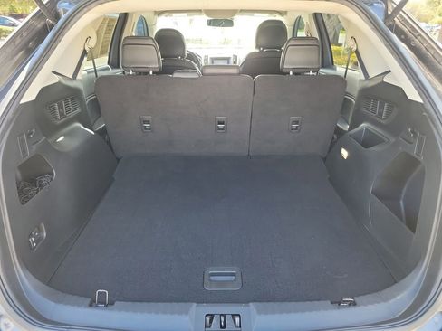 Used 2019 Ford Edge SEL w/ Equipment Group 201A image 8