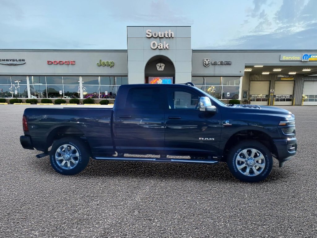 New 2026 RAM 2500 Laramie w/ Sport Appearance Package AWD/4WD image 2