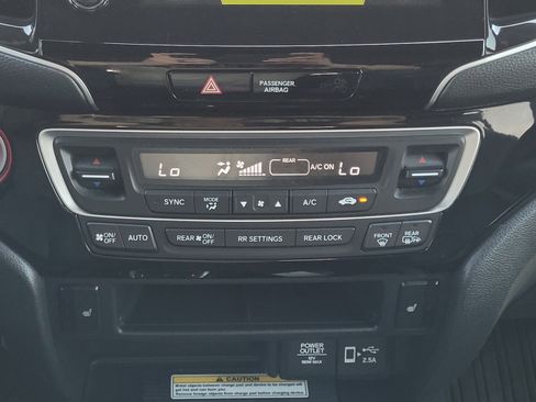 Used 2020 Honda Passport Touring image 19