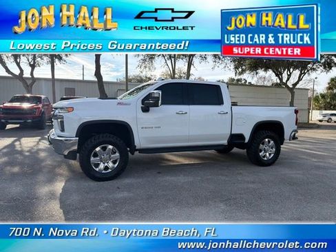 Used 2023 Chevrolet Silverado 2500 LTZ image 3