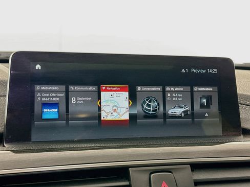 Used 2018 BMW 330i xDrive Sedan w/ Convenience Package AWD/4WD image 21