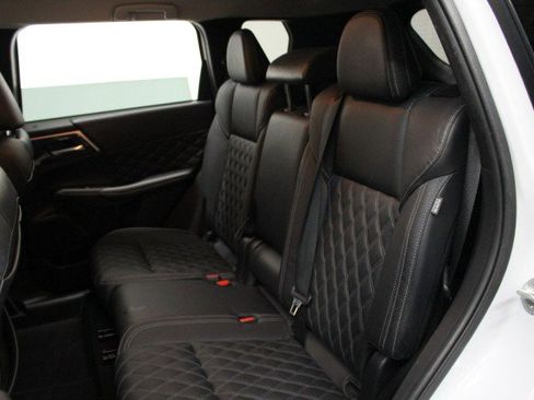 Used 2022 Mitsubishi Outlander SEL image 29