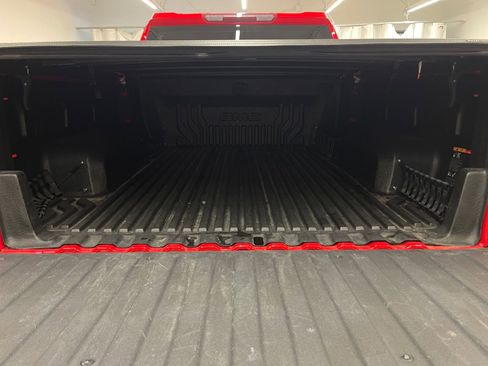 Used 2023 GMC Sierra 1500 Elevation image 5