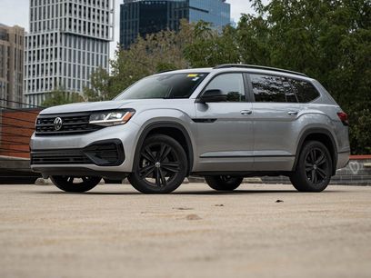 Certified 2023 Volkswagen Atlas SEL R-Line