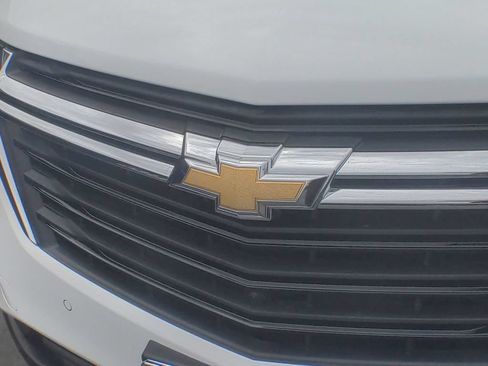Used 2023 Chevrolet Equinox LT FWD image 31