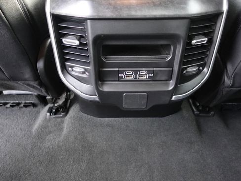 Used 2023 RAM 1500 Big Horn image 40