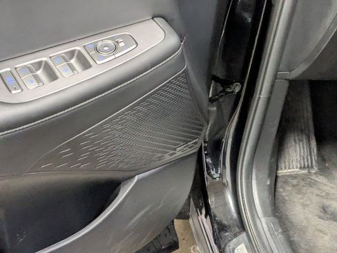 Used 2025 Hyundai Palisade Limited AWD/4WD image 17