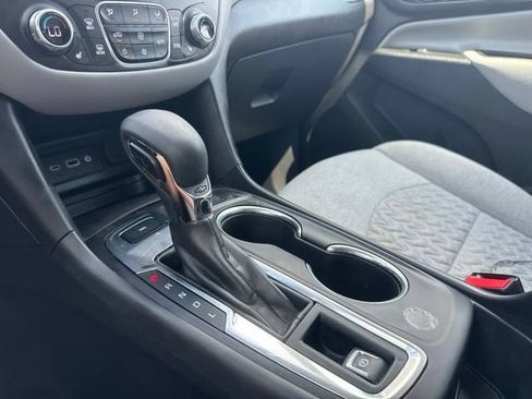 Used 2024 Chevrolet Equinox LT AWD/4WD image 16