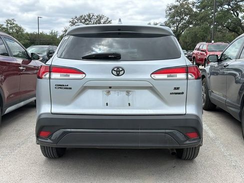 Used 2023 Toyota Corolla Cross AWD Hybrid image 6